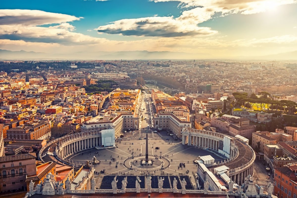 Roma Views AdobeStock 106073545 1200x798 1