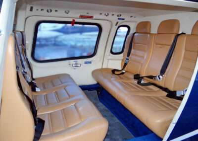 helicoptere agusta interieur helisud corse