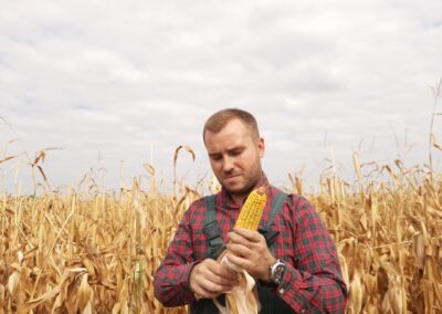 farmer-4550908_1280 farmer 4550908 1280